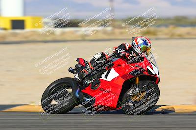 media/Jan-13-2024-SoCal Trackdays (Sat) [[9c032fe5aa]]/Turn 16 Set 2 (1120am)/